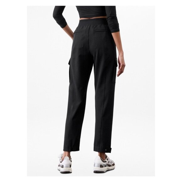 Athleta Size 10 Endless High Rise Cargo Pants in black - Picture 3 of 15